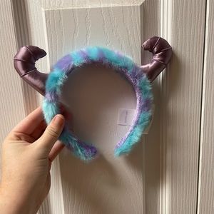 Disney park official sulley ears